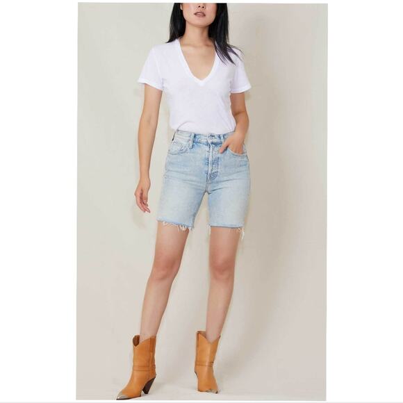 NWTG MOTHER The Tripper Cutoff Fray Denim Shorts Light Wash Short Size 27